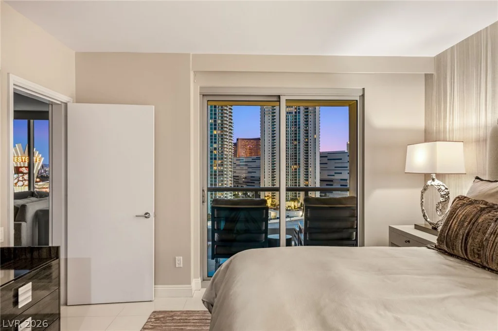 222 Karen, Las Vegas, NV 89109