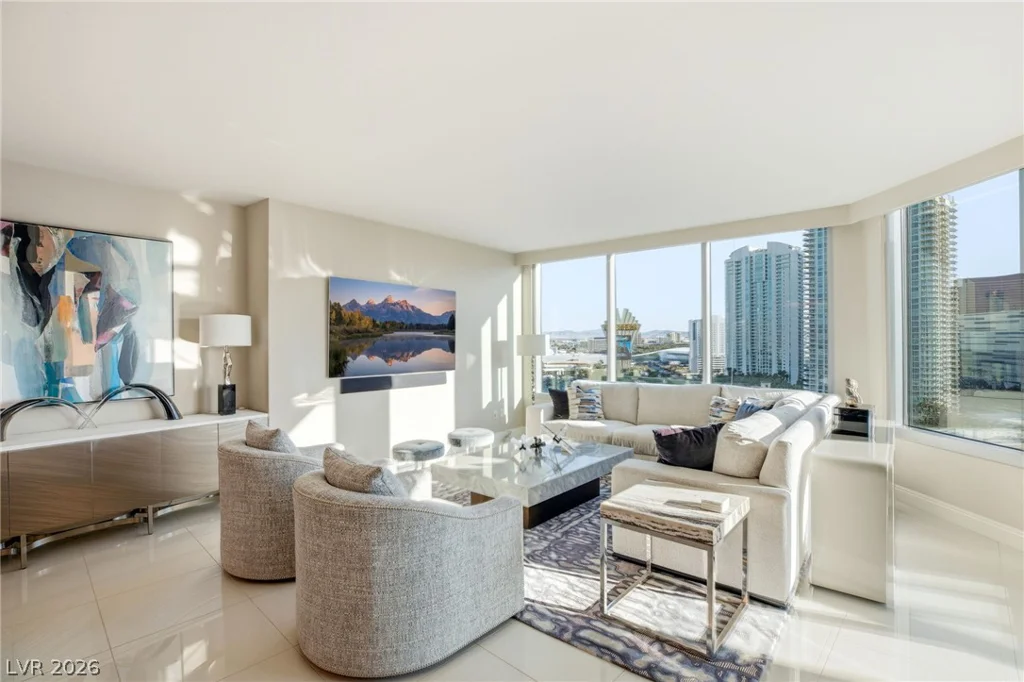 222 Karen, Las Vegas, NV 89109