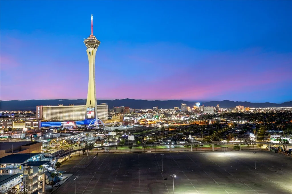 222 Karen, Las Vegas, NV 89109