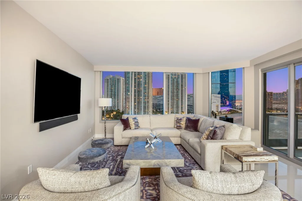222 Karen, Las Vegas, NV 89109