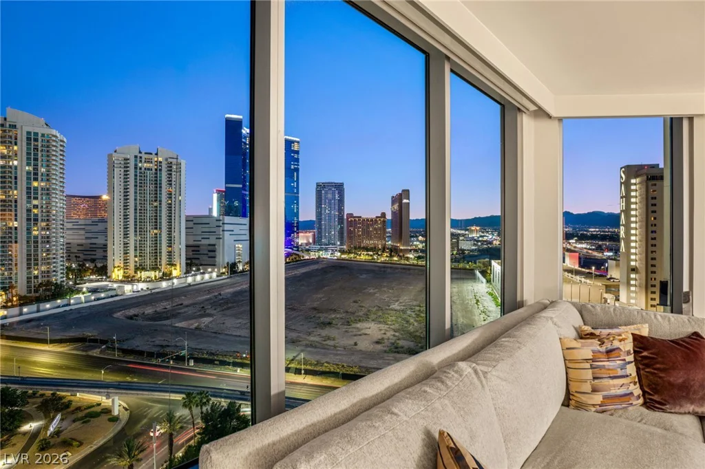 222 Karen, Las Vegas, NV 89109