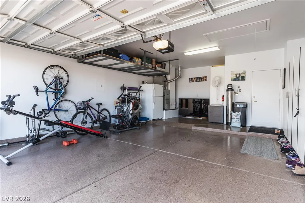 10904 Mission Lakes, Las Vegas, NV 89134