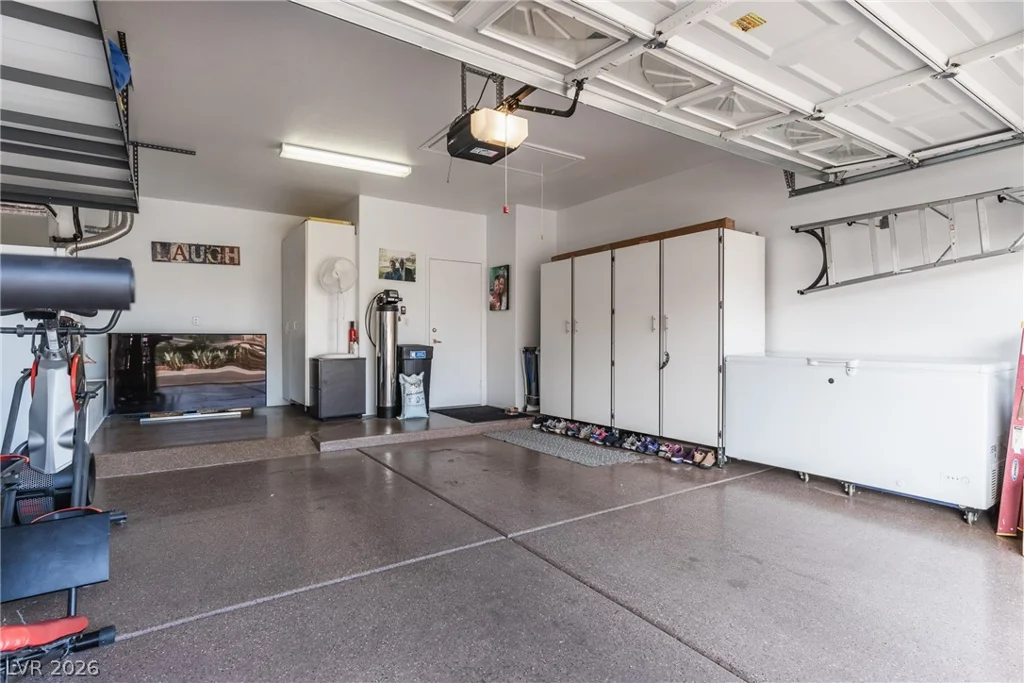 10904 Mission Lakes, Las Vegas, NV 89134
