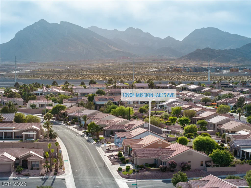 10904 Mission Lakes, Las Vegas, NV 89134