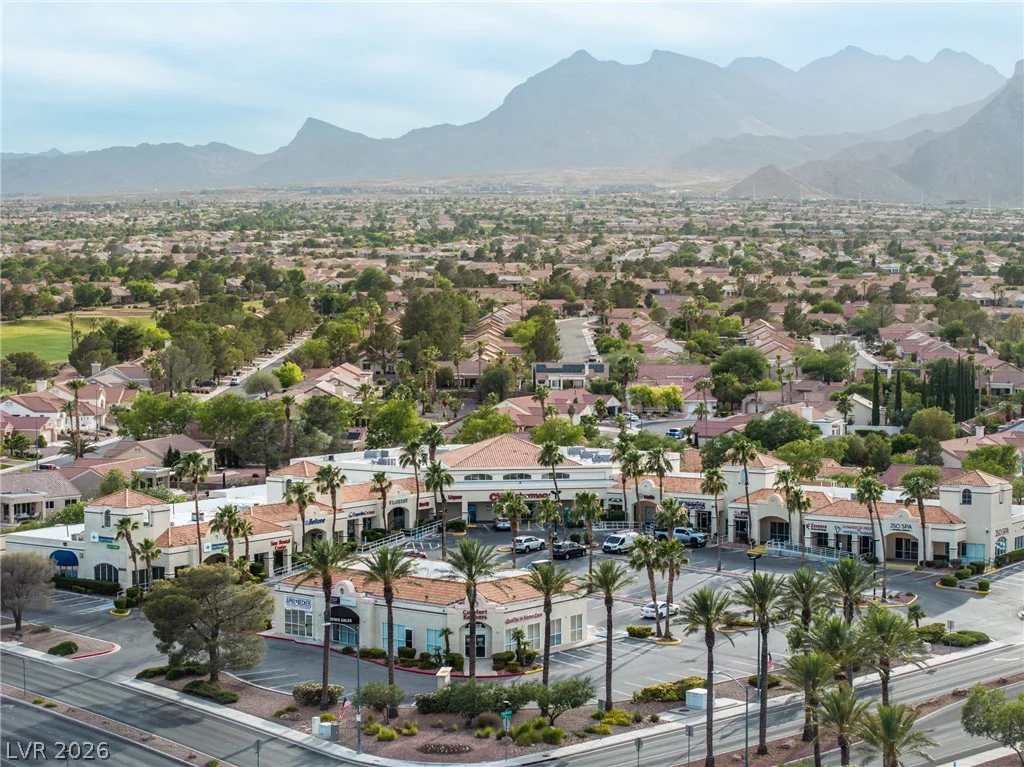 10904 Mission Lakes, Las Vegas, NV 89134