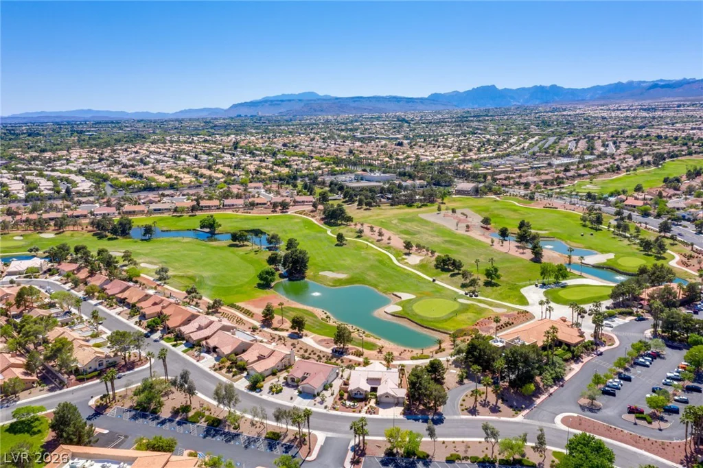 10904 Mission Lakes, Las Vegas, NV 89134
