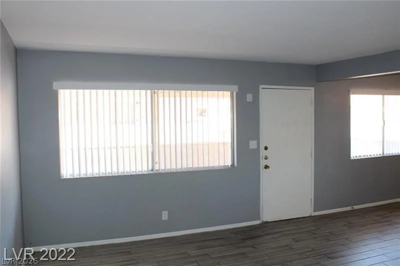 2894 Karen, Las Vegas, NV 89121