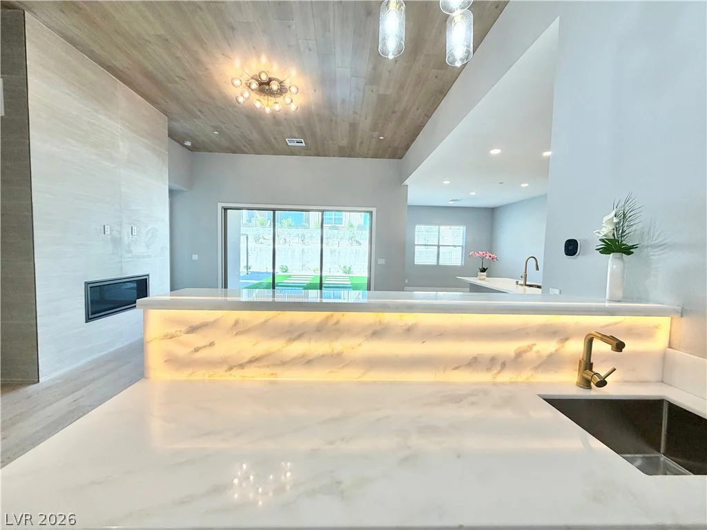 131 Robledo, Las Vegas, NV 89138