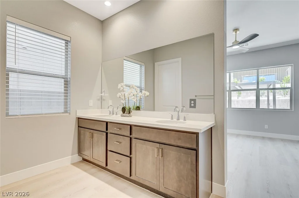 131 Robledo, Las Vegas, NV 89138