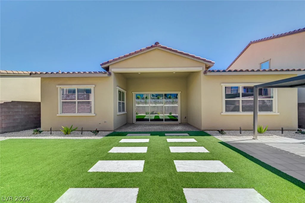 131 Robledo, Las Vegas, NV 89138