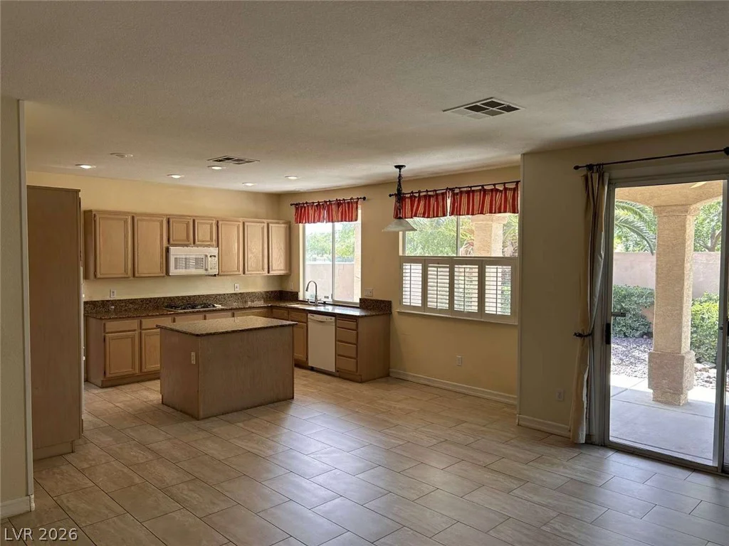 9033 Cotton Rose, Las Vegas, NV 89134