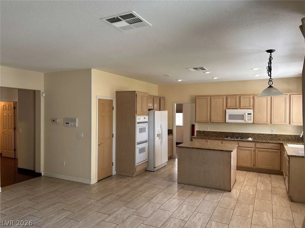 9033 Cotton Rose, Las Vegas, NV 89134