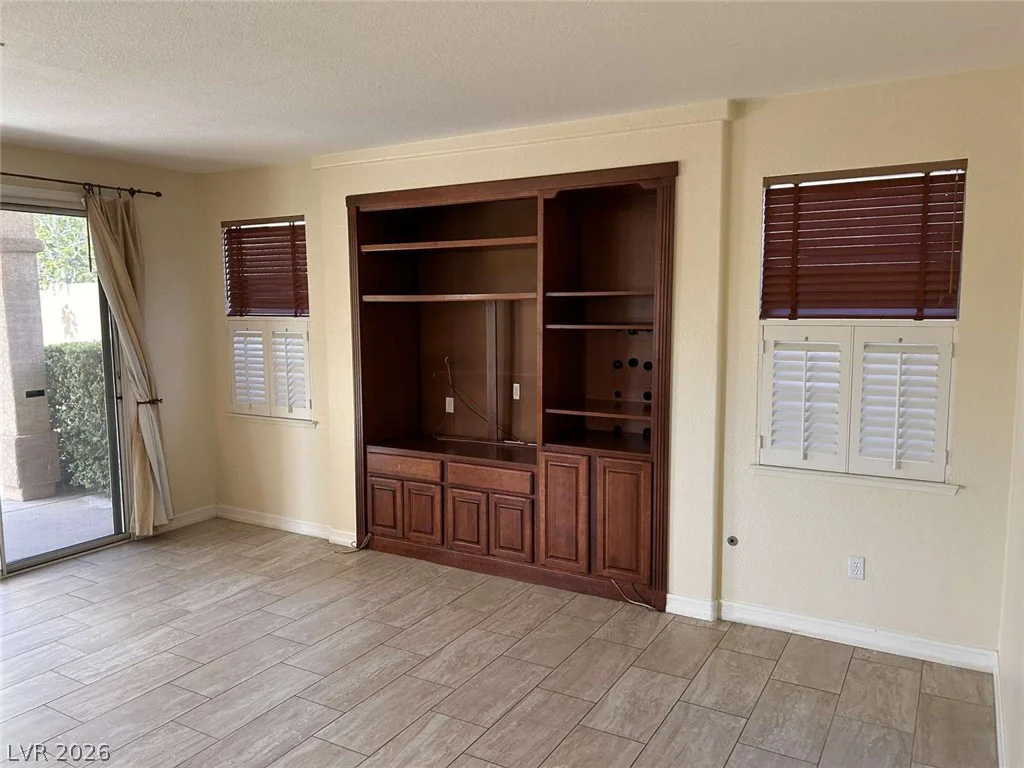 9033 Cotton Rose, Las Vegas, NV 89134