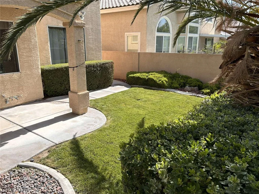 9033 Cotton Rose, Las Vegas, NV 89134