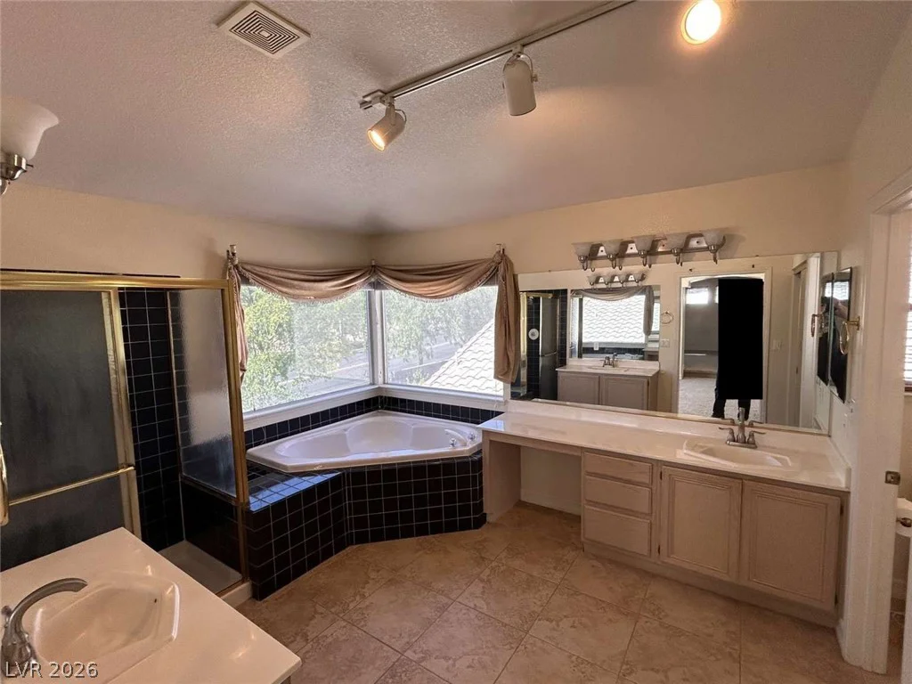 9033 Cotton Rose, Las Vegas, NV 89134