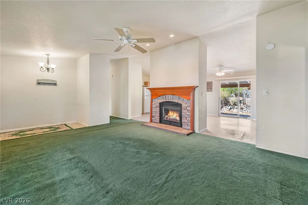 8225 Barr, Las Vegas, NV 89166