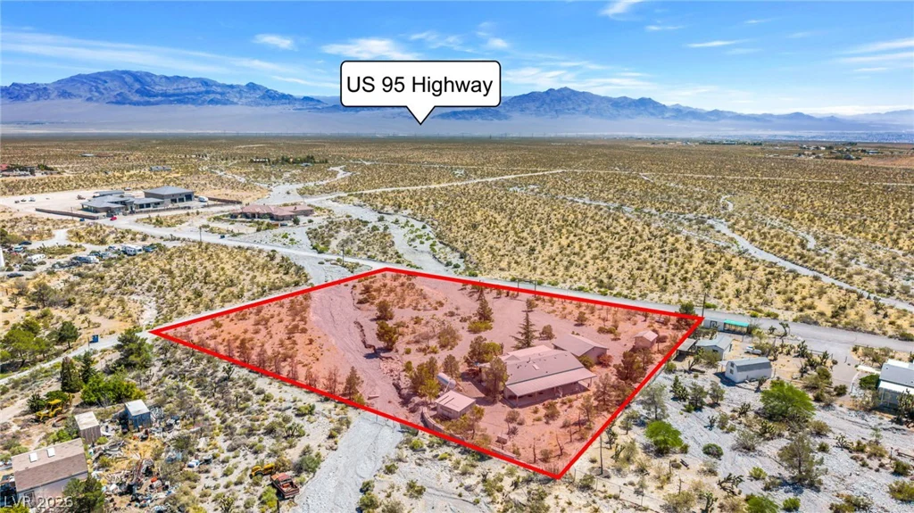 8225 Barr, Las Vegas, NV 89166