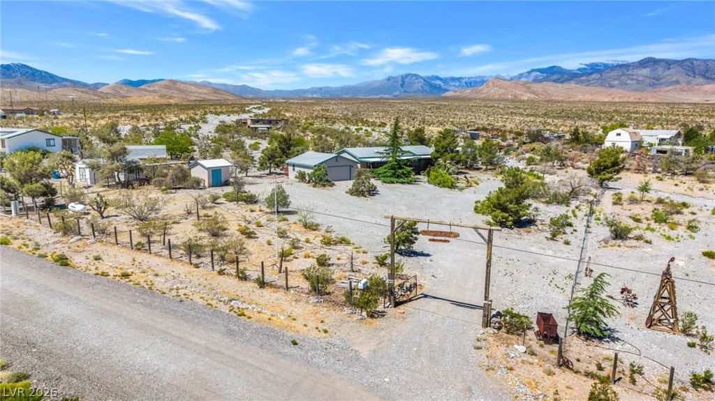 8225 Barr, Las Vegas, NV 89166