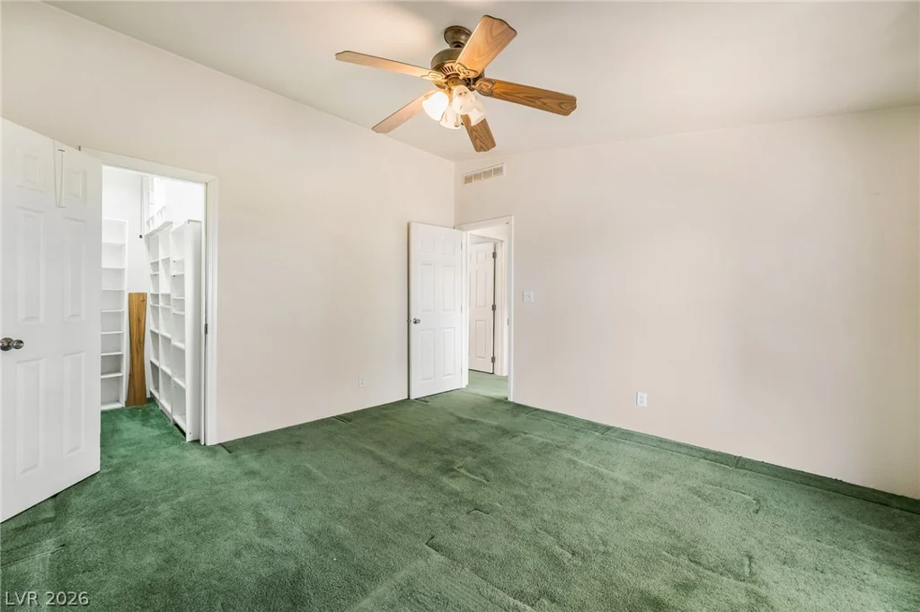 8225 Barr, Las Vegas, NV 89166