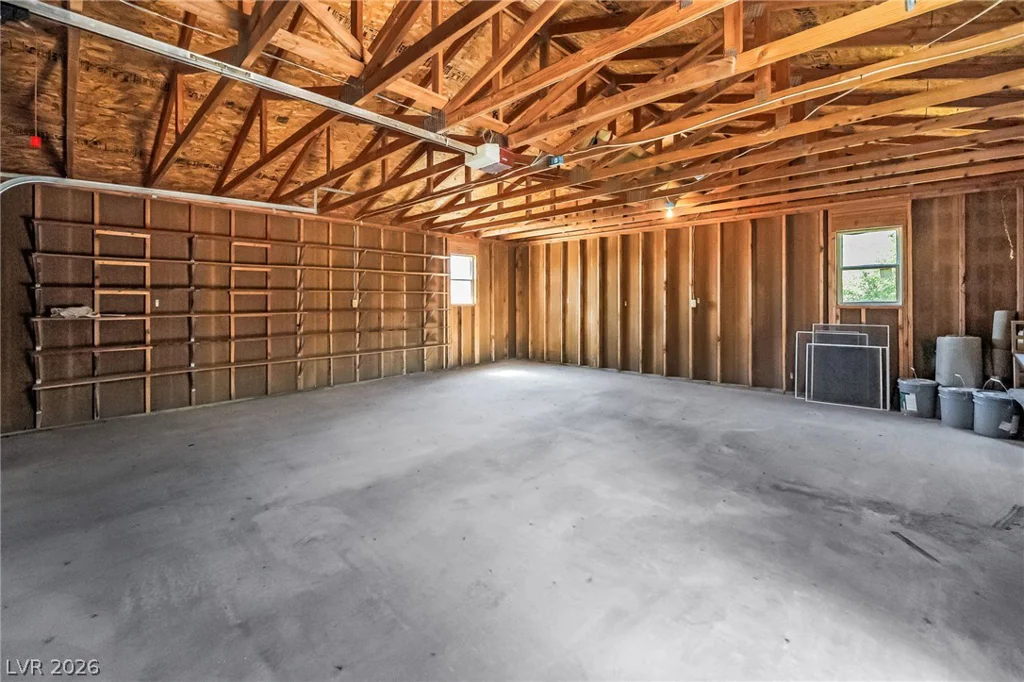 8225 Barr, Las Vegas, NV 89166