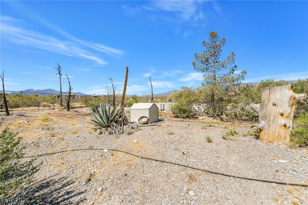 8225 Barr, Las Vegas, NV 89166