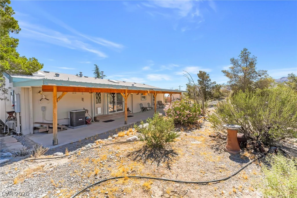 8225 Barr, Las Vegas, NV 89166