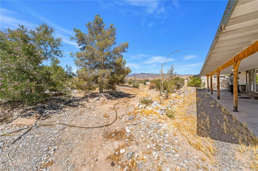 8225 Barr, Las Vegas, NV 89166