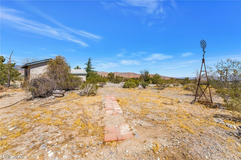 8225 Barr, Las Vegas, NV 89166