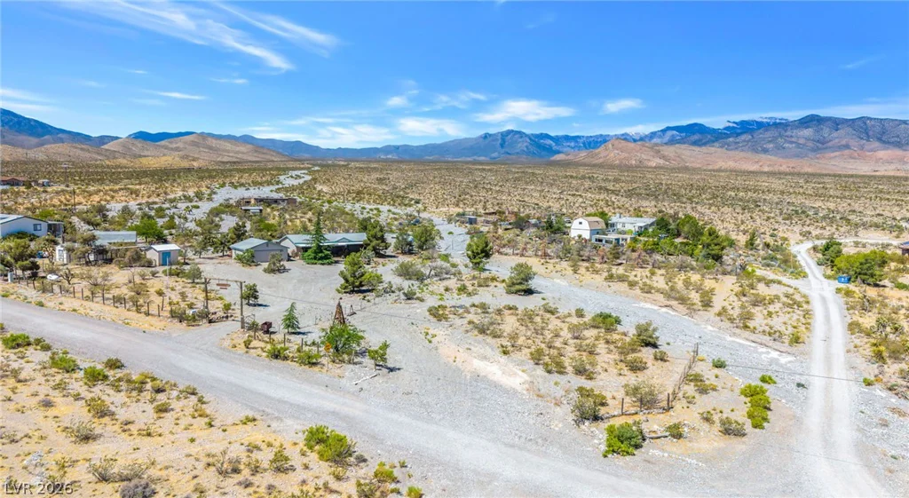 8225 Barr, Las Vegas, NV 89166