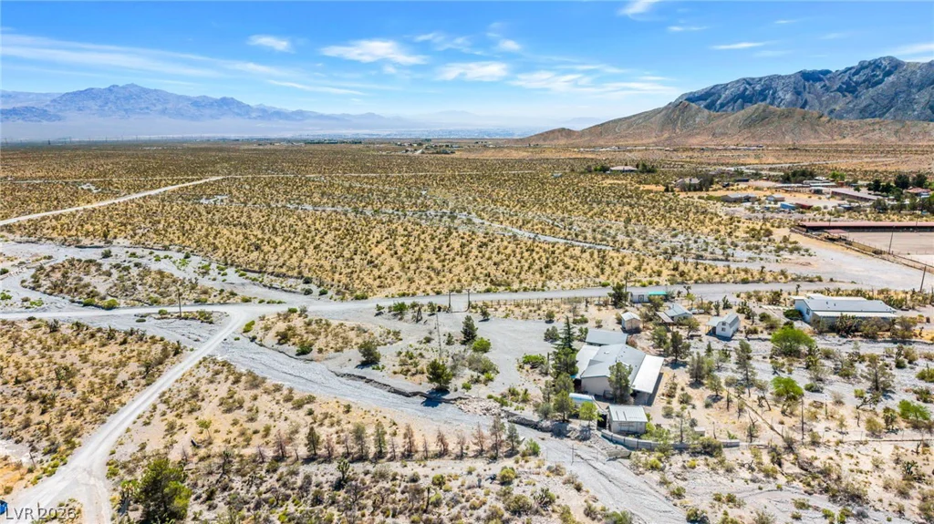 8225 Barr, Las Vegas, NV 89166