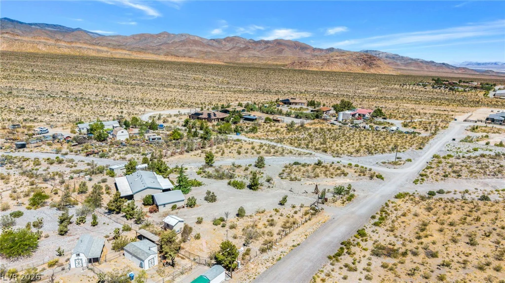 8225 Barr, Las Vegas, NV 89166
