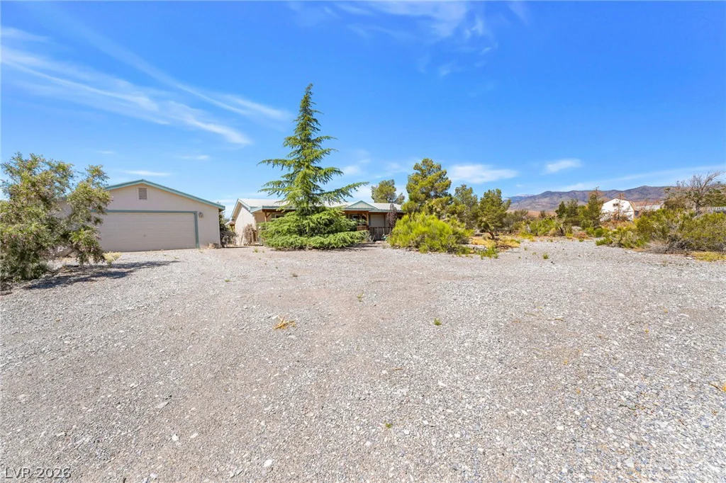 8225 Barr, Las Vegas, NV 89166
