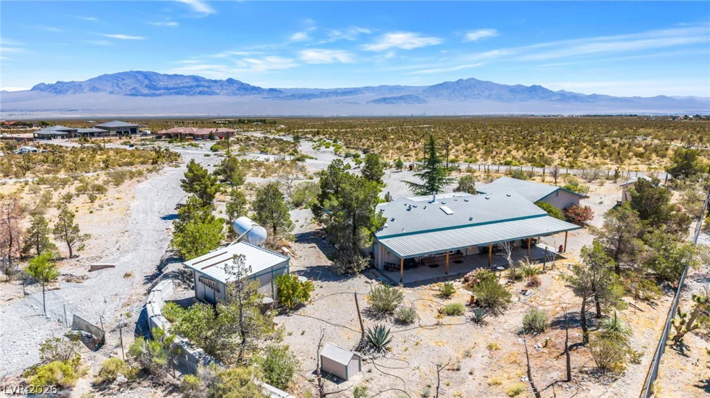 8225 Barr, Las Vegas, NV 89166