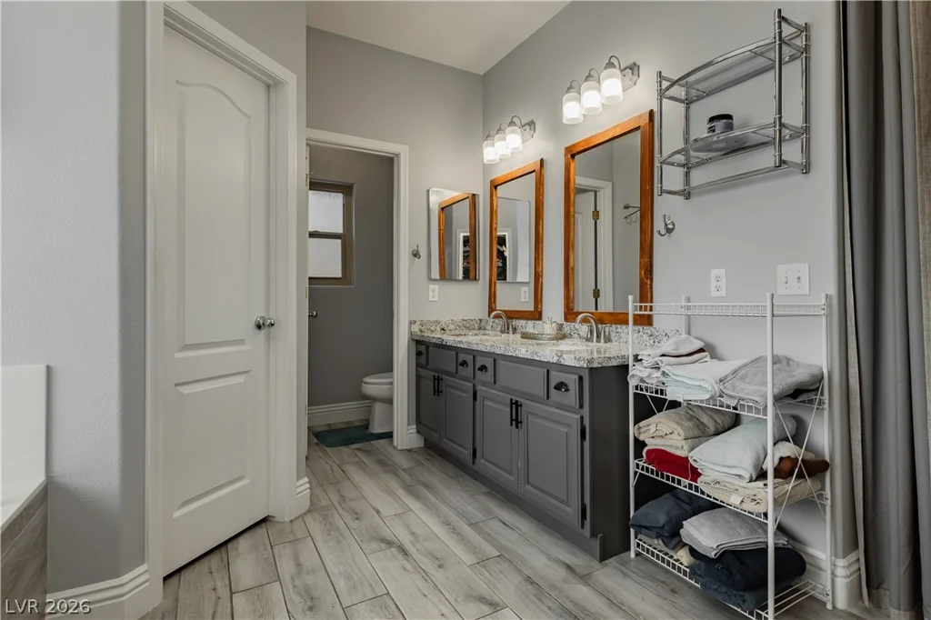 233 Albany, Henderson, NV 89015