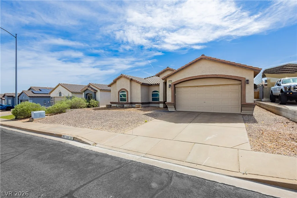 233 Albany, Henderson, NV 89015