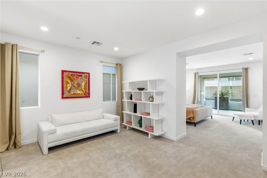 10752 Patina Hills, Las Vegas, NV 89135