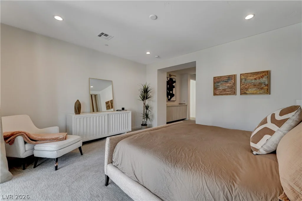 10752 Patina Hills, Las Vegas, NV 89135