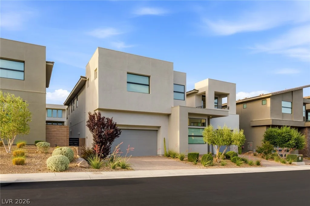 10752 Patina Hills, Las Vegas, NV 89135