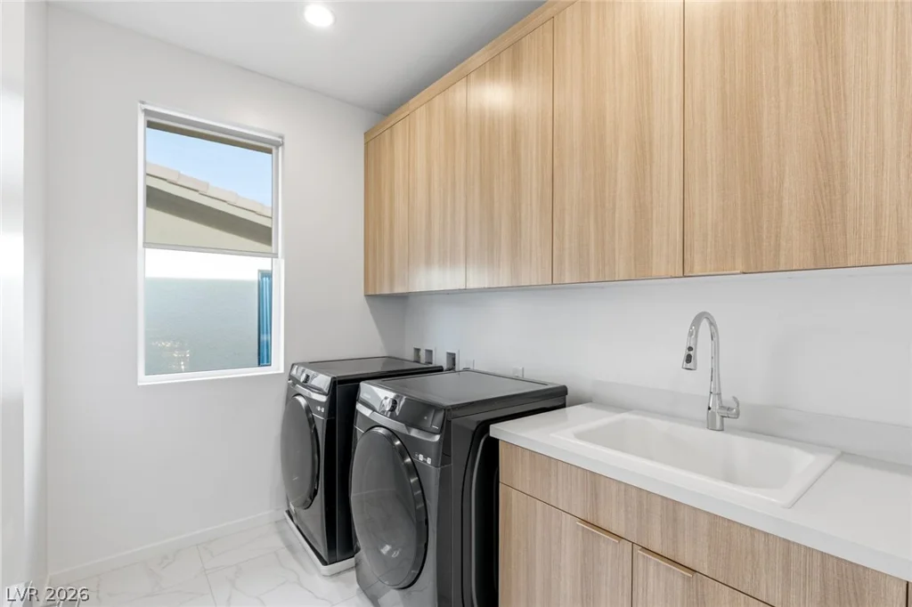 10752 Patina Hills, Las Vegas, NV 89135