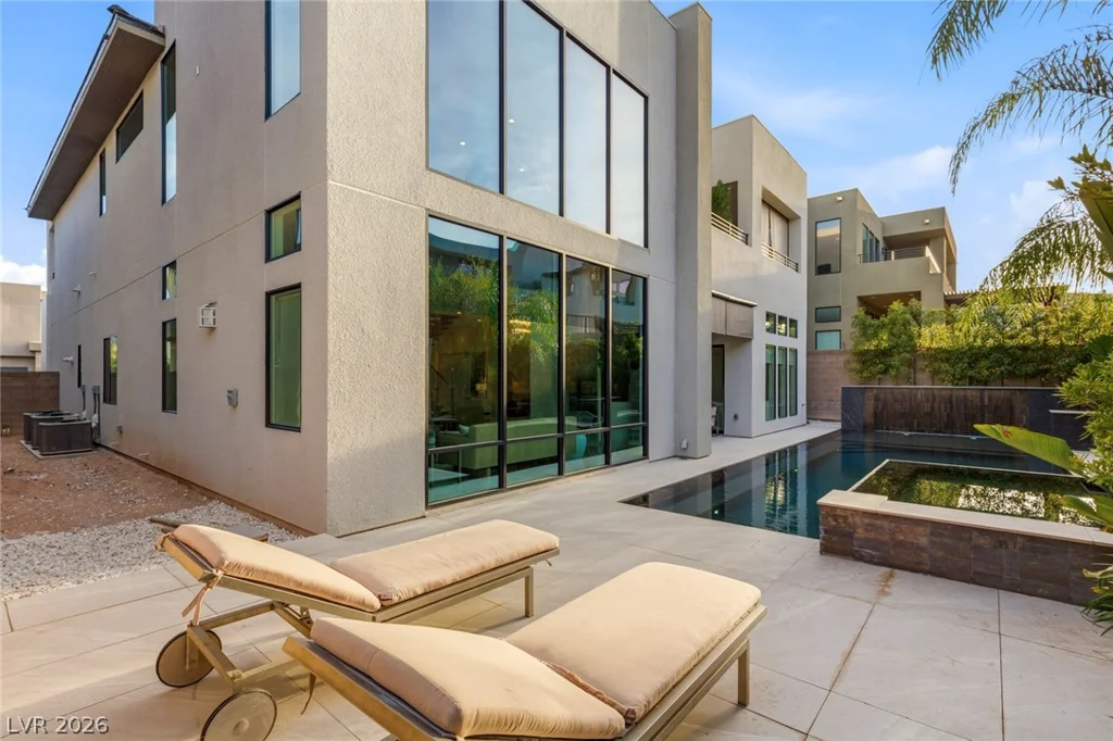 10752 Patina Hills, Las Vegas, NV 89135