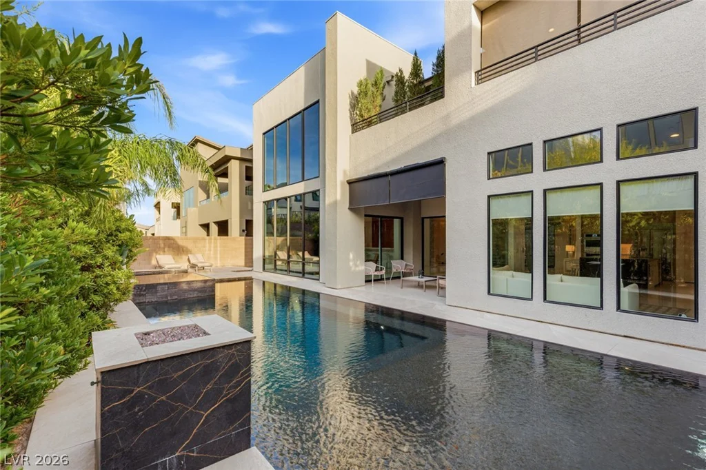 10752 Patina Hills, Las Vegas, NV 89135
