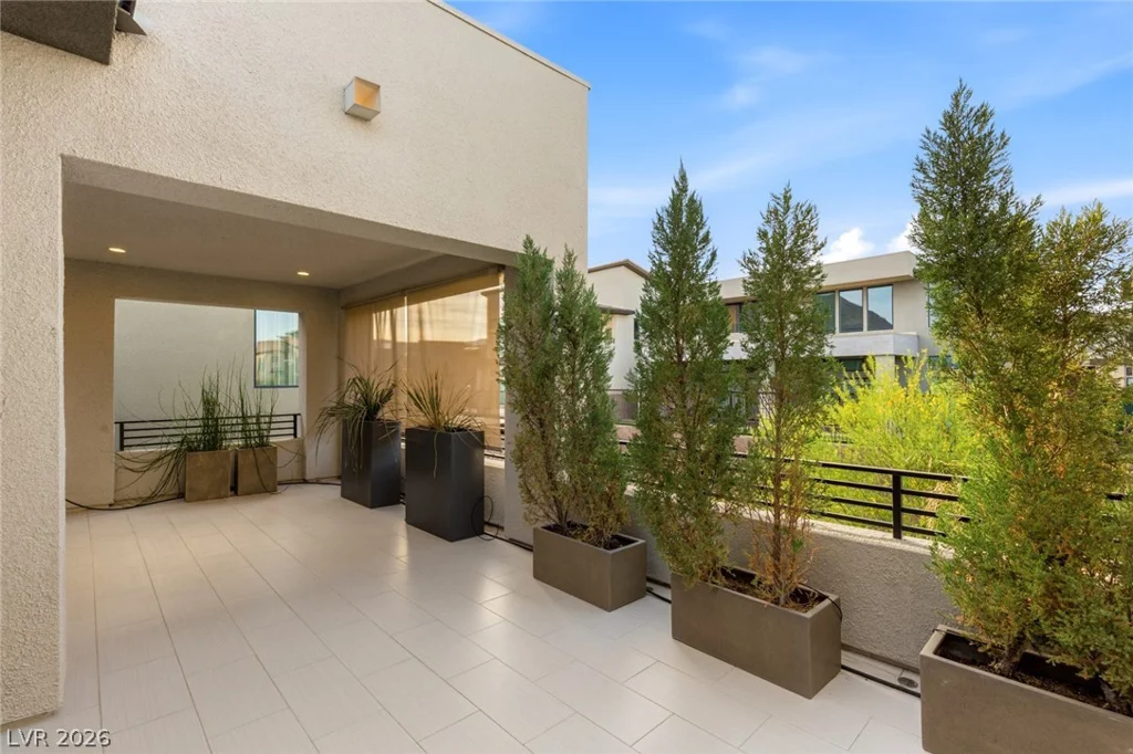 10752 Patina Hills, Las Vegas, NV 89135