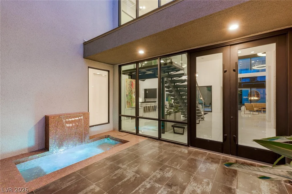 10752 Patina Hills, Las Vegas, NV 89135