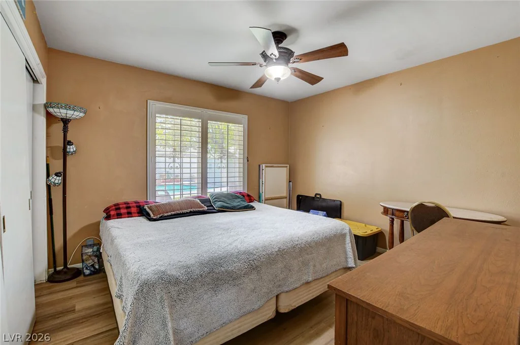 554 Canosa, Las Vegas, NV 89104