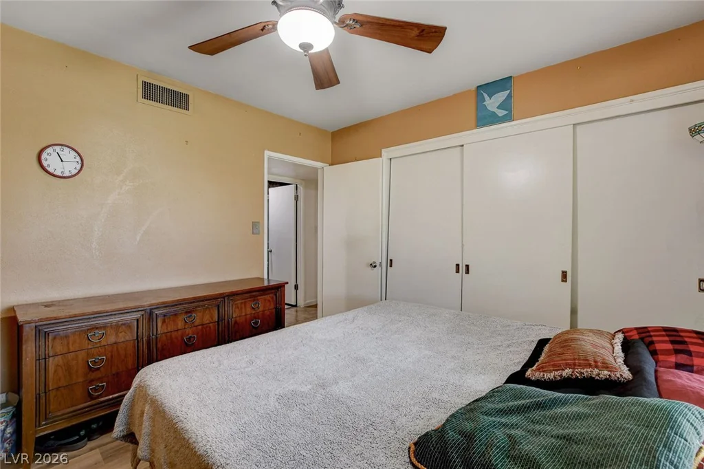 554 Canosa, Las Vegas, NV 89104