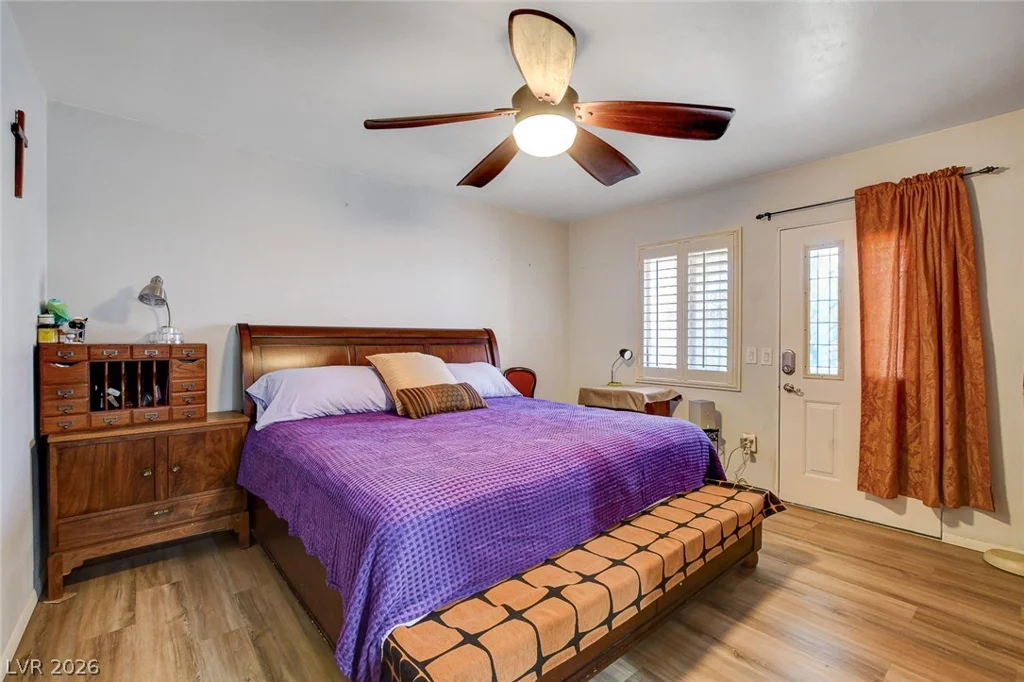 554 Canosa, Las Vegas, NV 89104