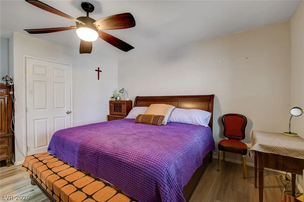 554 Canosa, Las Vegas, NV 89104