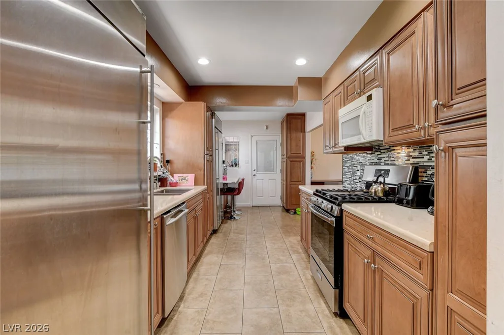 554 Canosa, Las Vegas, NV 89104