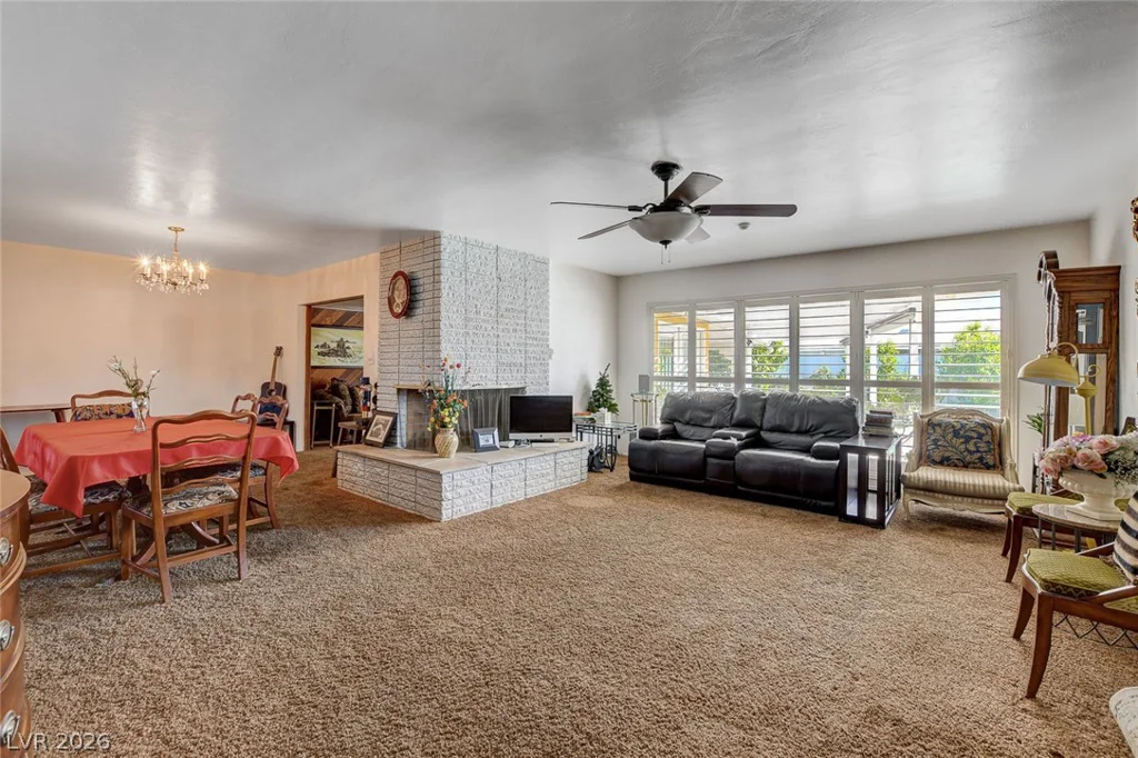 554 Canosa, Las Vegas, NV 89104