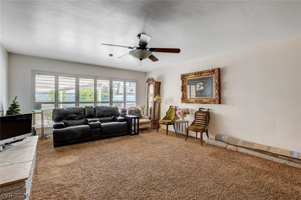 554 Canosa, Las Vegas, NV 89104